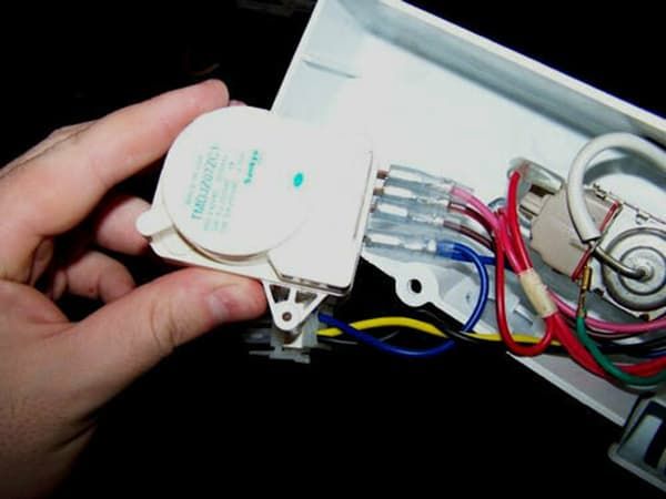 Таймер разморозки в холодильнике Самсунг